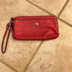 Used- pink Coach wristlet